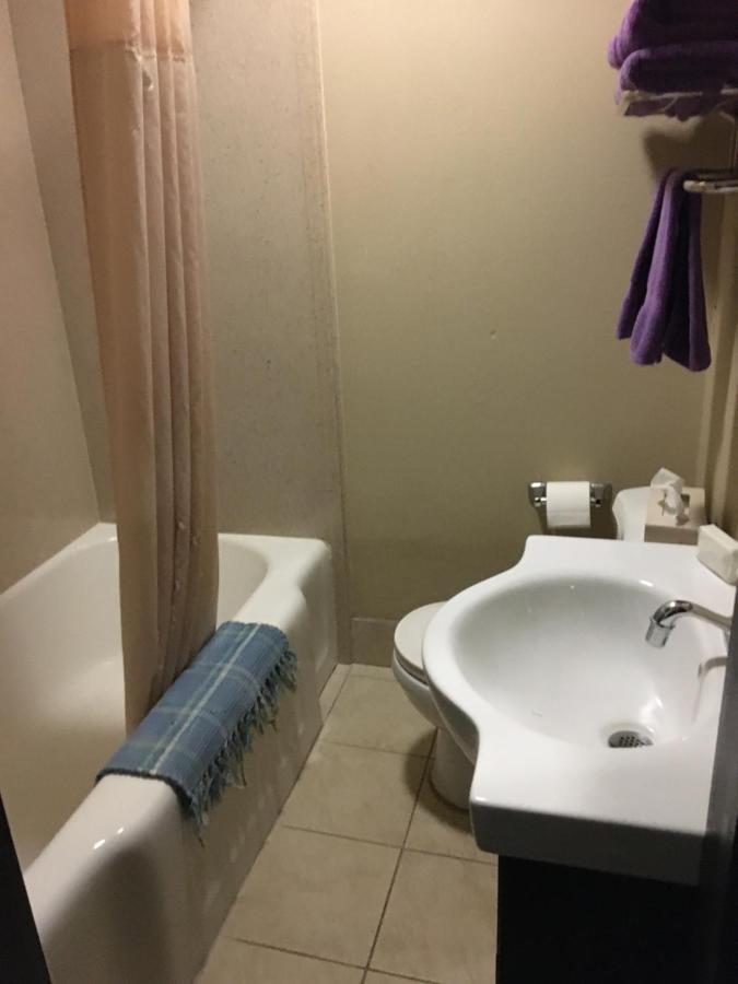Hotel Cazan Mamou Екстериор снимка